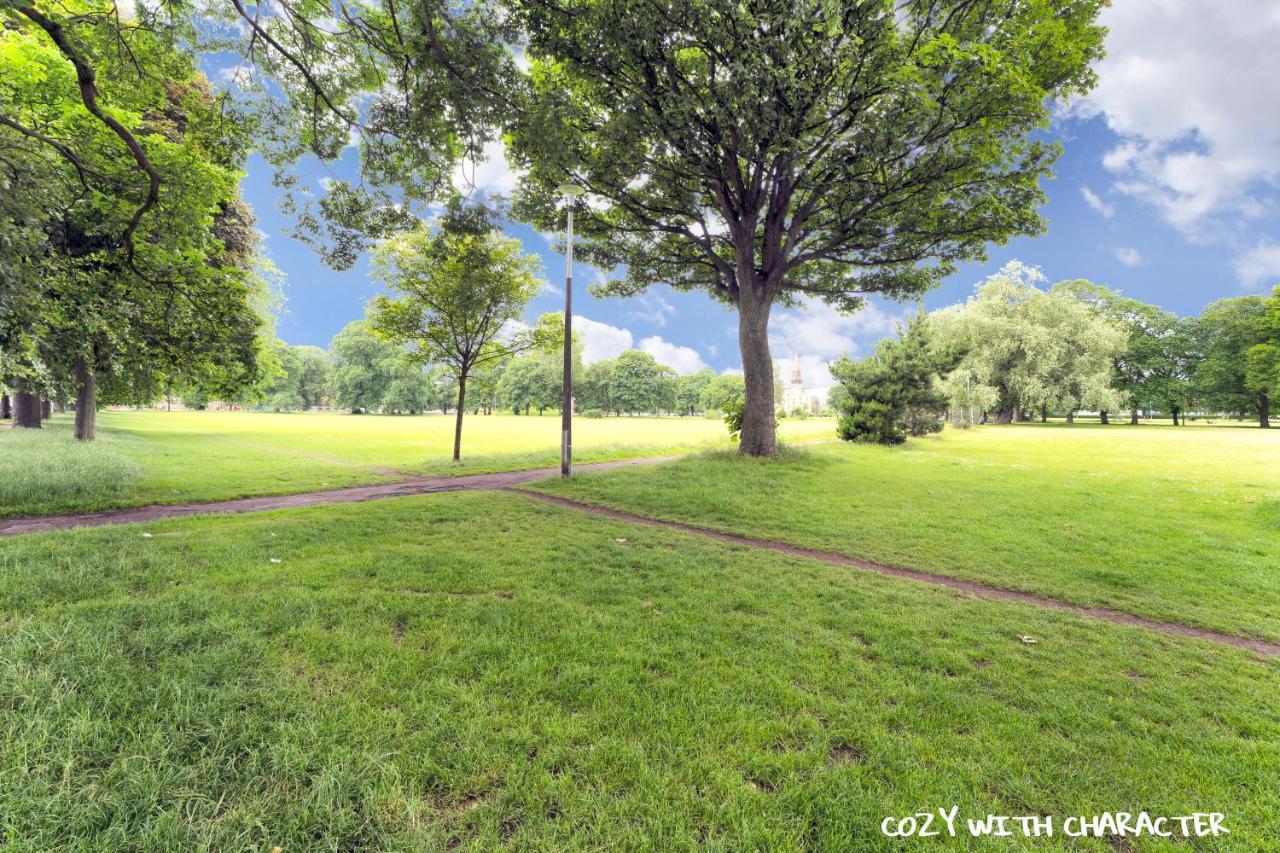 Cozy With Character Cochrane Cottage At Leith Links Park 에든버러 외부 사진
